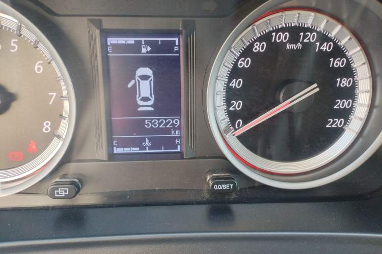 Used FORTHING Joyear S50 2017 1.5L Manual Luxury Model
