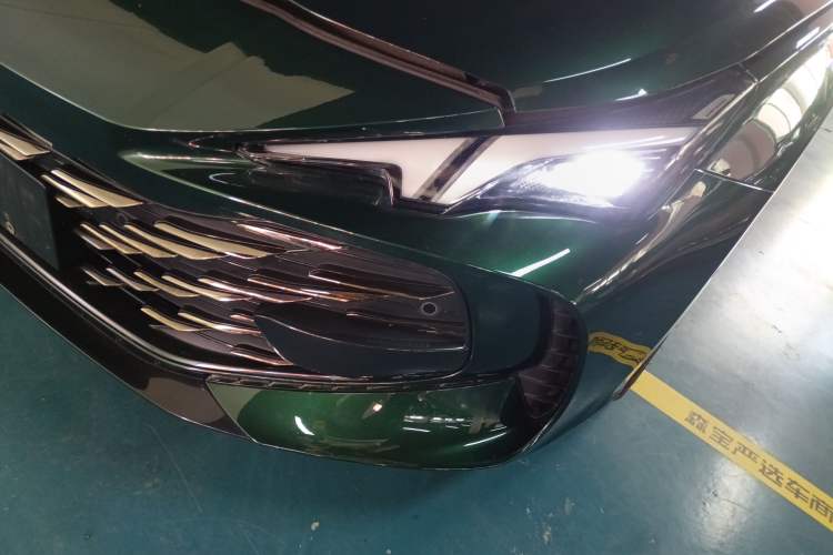 Used MG 7 2023 2.0T Automatic Trophy+ Ignition Glory Edition
