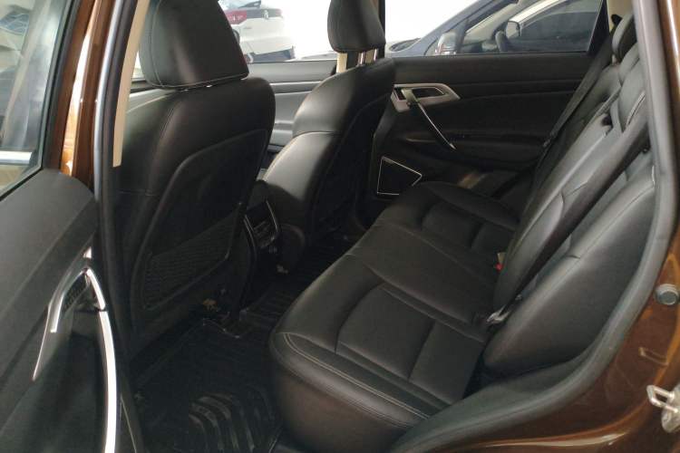 Used Geely Auto Emgrand X7 Sport 2016 1.8TD Automatic Smart Connectivity Version