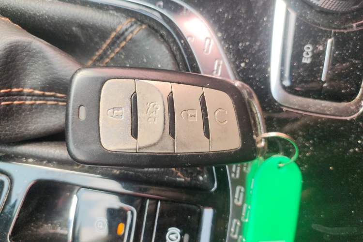 Used Changan CS95 2017 2.0T Two-Wheel Drive Zhitu Edition