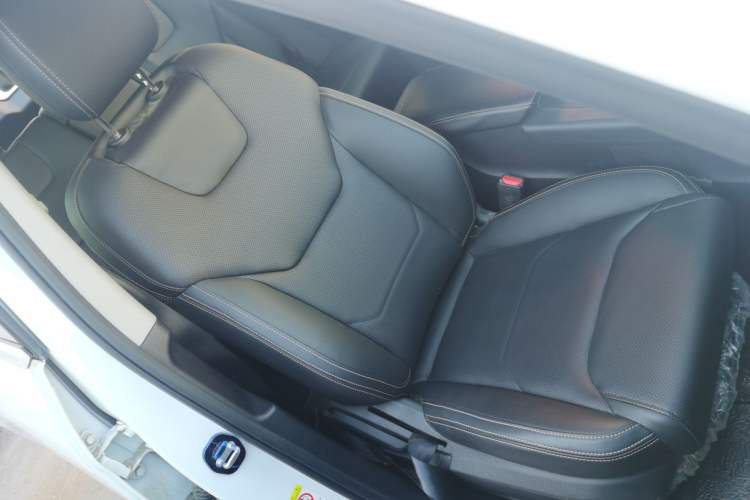 Used BYD Song Pro 2019 1.5T Automatic Prestige Model
