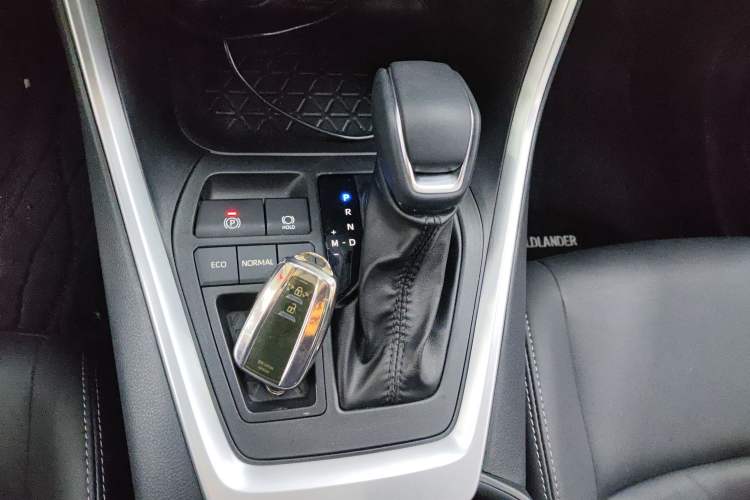 Used Toyota Wildlander 2023 2.0L CVT Two-Wheel Drive Luxury PLUS Edition