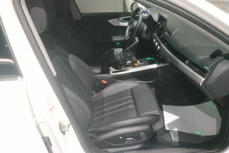 Used Audi A4L 2020 40 TFSI Fashion Dynamic Model