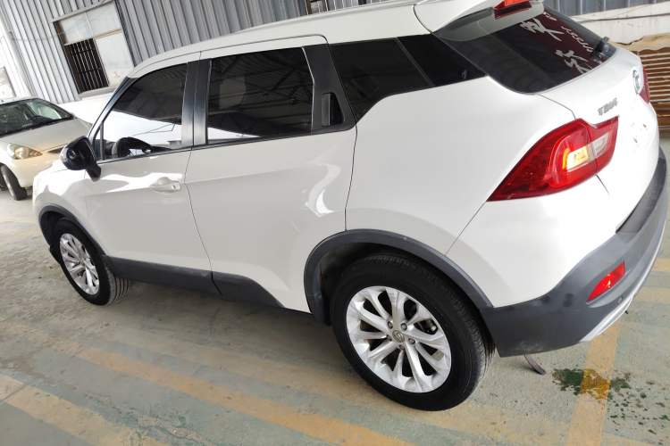 Used Brilliance V3 2017 1.5L Automatic Comfort Model
