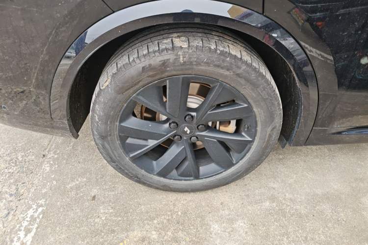 Used Li Auto L8 2023 Pro Model