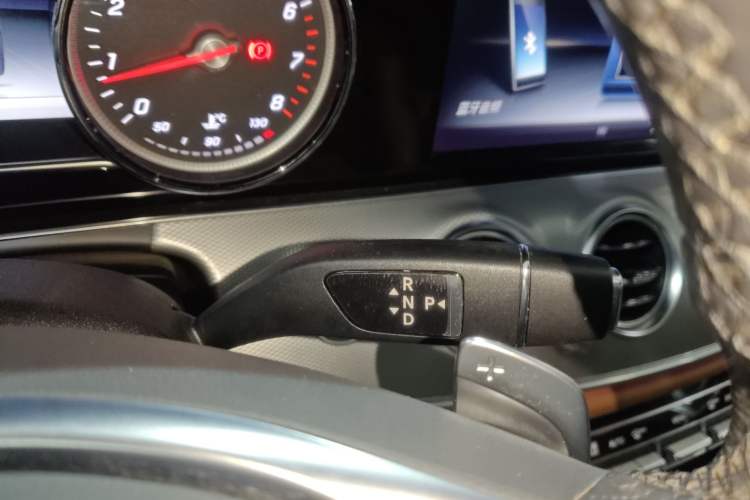 Used Mercedes-Benz E-Class 2017 E 200 Sport