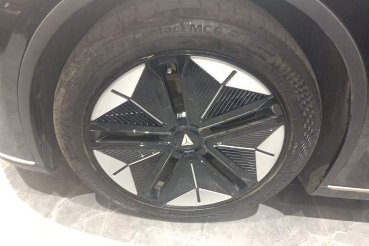 Used  SL03 2022 1.5L 1200 Extended-Range Version
