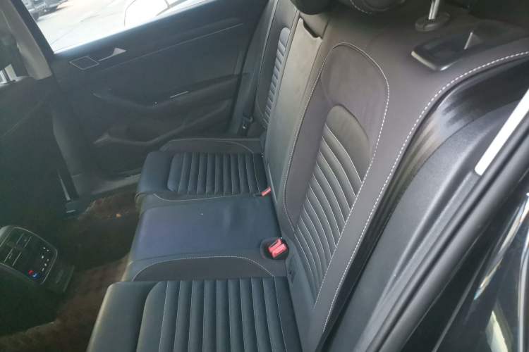 Used Volkswagen Magotan 2020 330TSI DSG Leading Model
