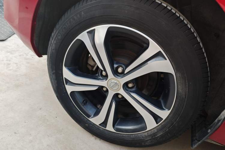 Used Nissan Tiida 2019 1.6L CVT Smart Drive Version China VI Standard
