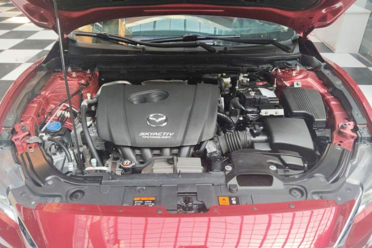 Used Mazda Atenza 2018 2.0L Blue Sky Luxury Edition China VI Standard
