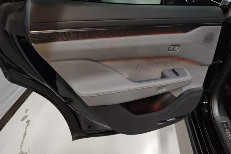 Used Zeekr 001 2024 WE Edition 100 kWh Rear-Drive
