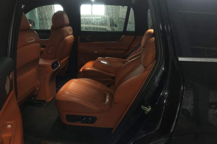 Used Hima AITO M9 2024 Range-Extended Ultra Version 42 kWh 6-Seater Model
