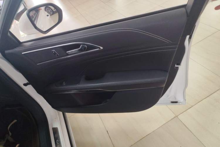 Used Ford Taurus 2017 EcoBoost 245 Fashion Edition