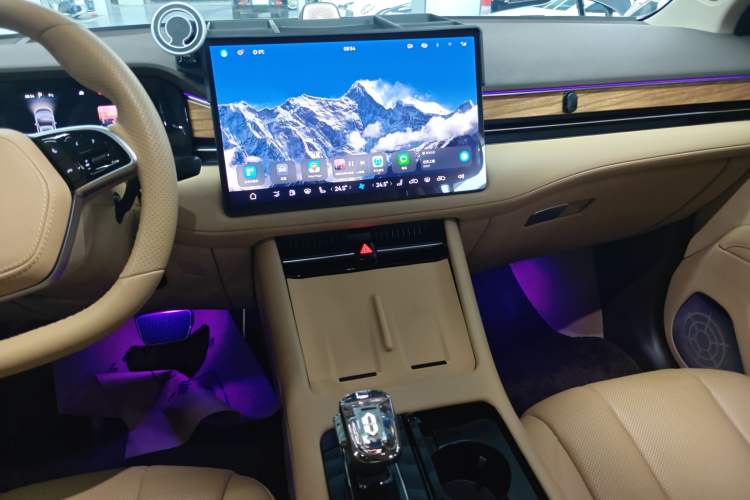 Used Hima AITO M7 2024 1.5T Rear-Drive Plus Version 5 Seats
