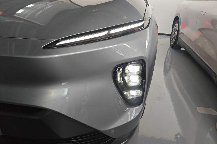 Used Nio ES8 2024 100 kWh
