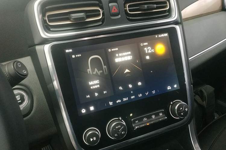 Used Lynk & Co 01 2017 2.0T Two-Wheel Drive Pro Edition
