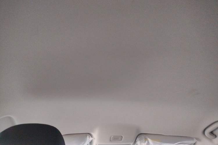 Used Roewe i5 2023 1.5L Manual Comfort Edition