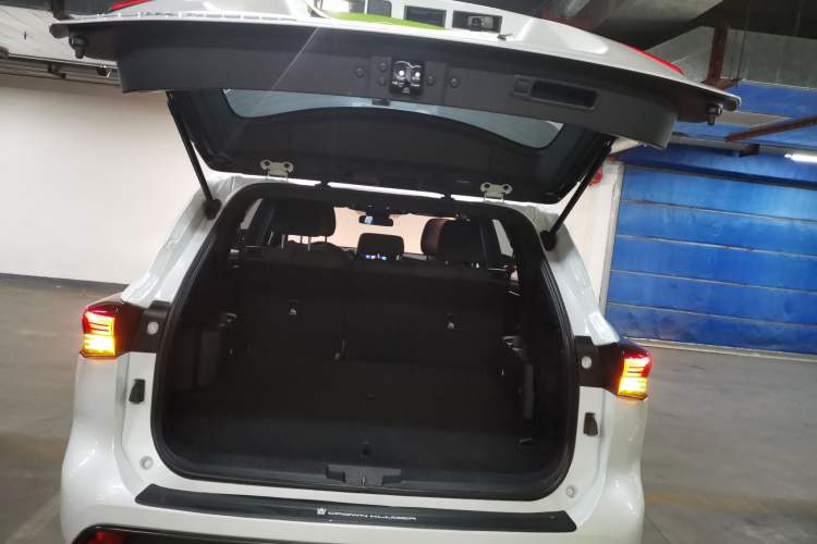 Used Toyota Crown Kluger 2023 2.5L HEV Two-Wheel Drive Entry Version (5 Seats)