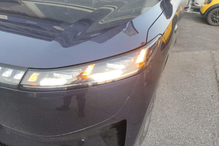 Used  eπ008 2024 636Max All-Electric Version 6 Seats
