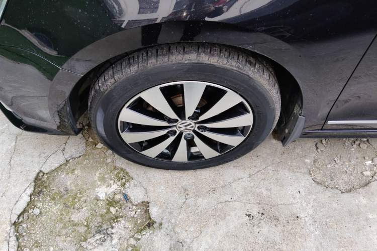 Used Volkswagen Sagitar 2017 1.6L Automatic Comfort Model
