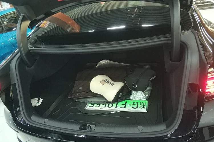 Used BYD Han 2025 DM-i 125KM Prestige Model