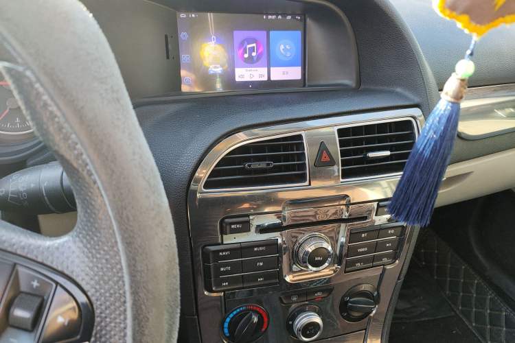 Used Brilliance H530 2011 1.6L Manual Comfort Version
