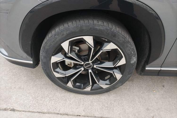 Used Roewe RX5 2023 1.5T Prestige Sliding-Screen Version
