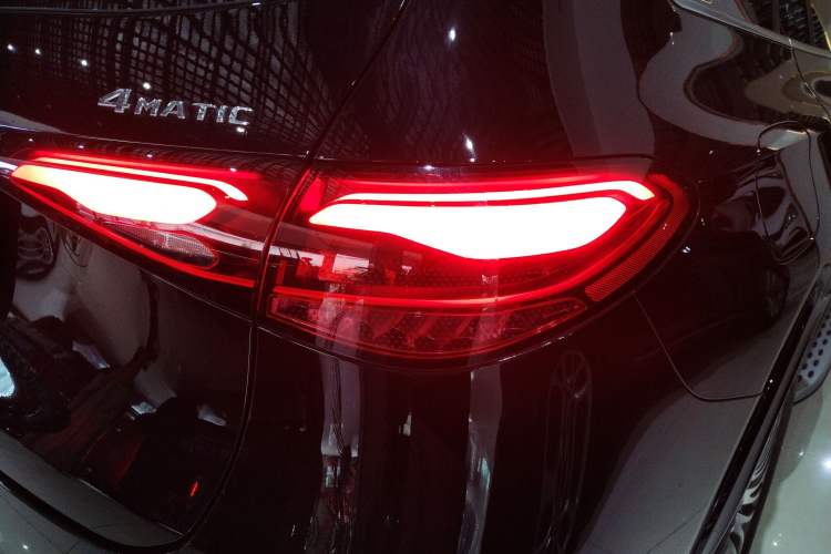 Used Mercedes-Benz GLC 2023 Refreshed GLC 300 L 4MATIC Dynamic Edition 5 Seats
