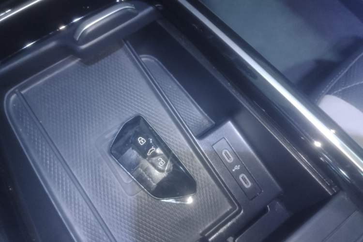 Used Volkswagen ID.6 CROZZ 2022 Long-Range PRO Edition