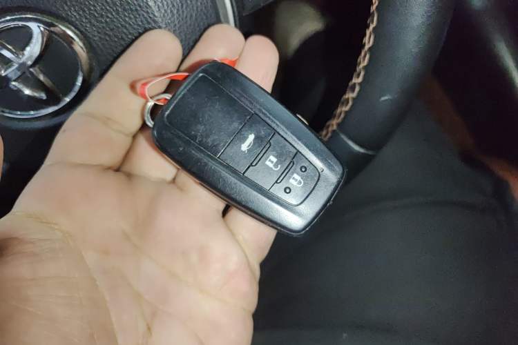 Used Toyota Corolla 2021 Dual-Motor 1.8L E-CVT Elite Edition
