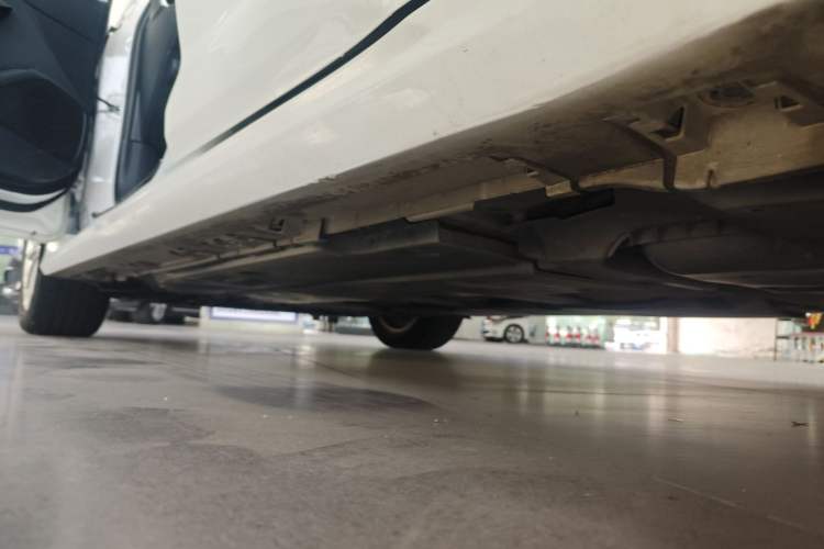 Used Toyota Corolla 2021 Dual-Motor 1.8L E-CVT Elite Edition
