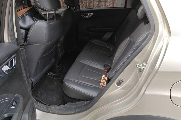 Used Geely Auto Vision X3 2020 1.5L Manual Elite Edition
