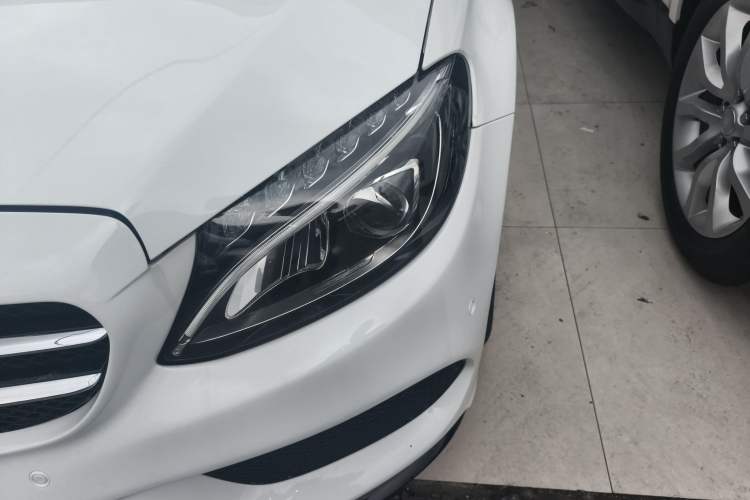 Used Mercedes-Benz C-Class 2017 Restyled C 200 Sport Edition
