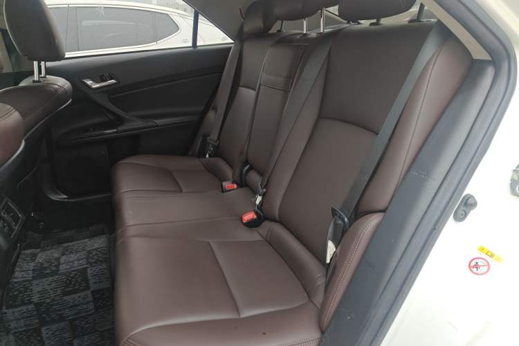 Used Toyota Reiz 2013 2.5V Elite Edition
