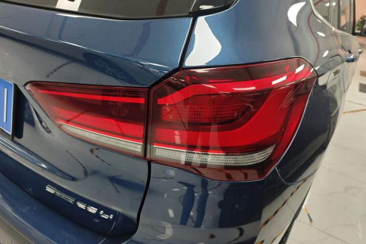 Used BMW X1 2021 sDrive25Li Leading Model
