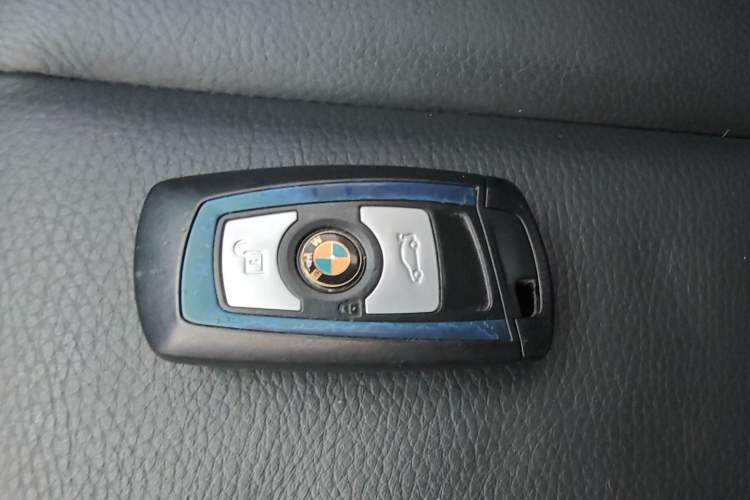 Used BMW 3 Series 2018 320i M Sport Package
