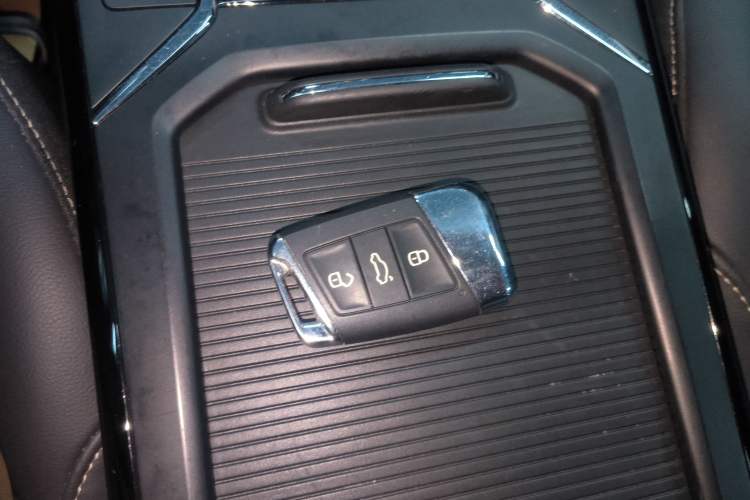 Used Volkswagen Passat 2020 Revised Version 280TSI Business Edition China VI Standard
