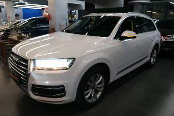 Used Audi Q7 2019 45 TFSI Comfort Model