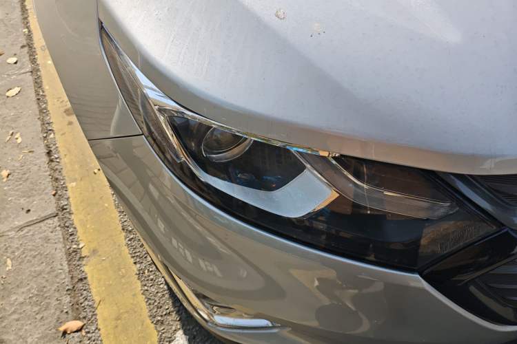 Used Chevrolet Equinox 2019 Redline 550T Automatic All-Wheel-Drive RS Model China VI Standard
