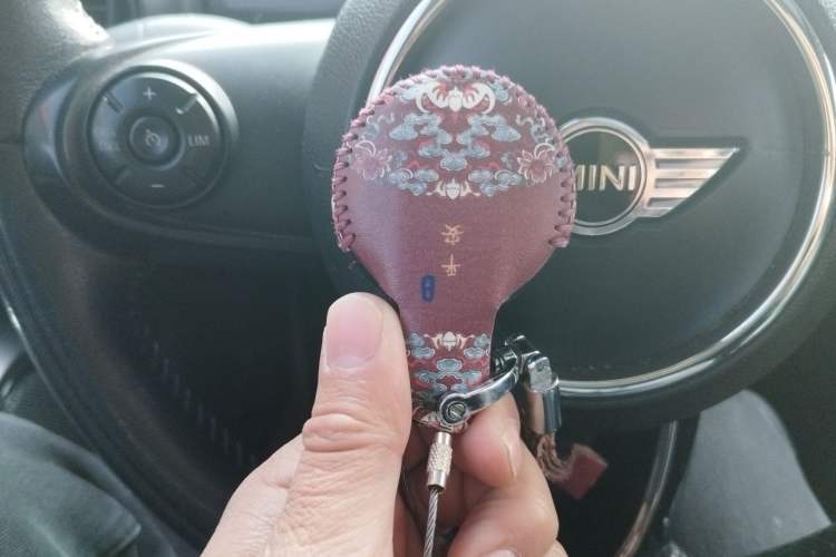 Used  MINI 2015 1.5T COOPER Fun Five-Door Edition

