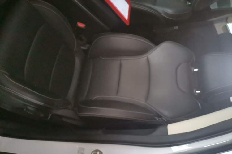 Used Geely Auto Emgrand X7 Sport 2021 1.8TD DCT Two-Wheel Drive Asian Games Comfort Edition
