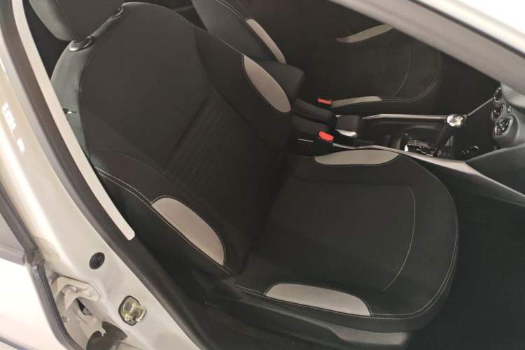 Used Peugeot 2008 2015 1.6L Automatic Playcool Edition