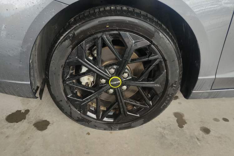 Used Roewe i5 2021 1.5T GT DCT Sonic Edition
