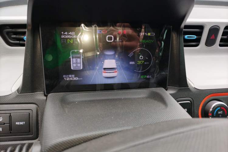 Used Wuling Hongguang MINIEV 2022 Zizai Version Lithium Iron Phosphate
