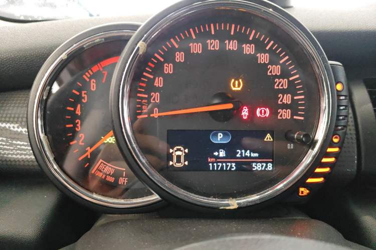 Used  MINI 2014 1.5T COOPER Fun
