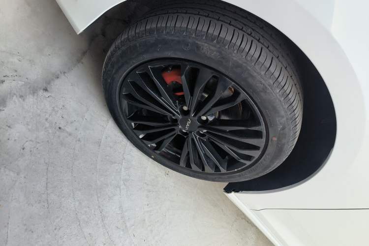 Used Dongfeng Aeolus Yixuan MAX 2023 1.5T Super Cool Trendy Dad Edition