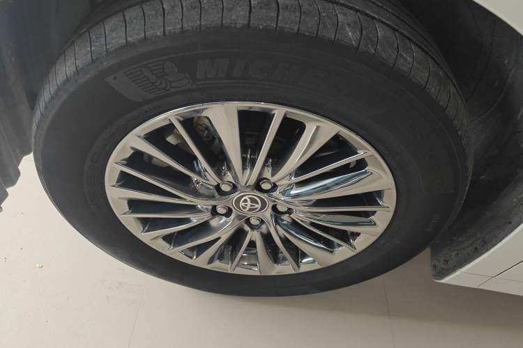 Used Toyota Alphard 2021 Dual-Engine 2.5L Prestige Edition