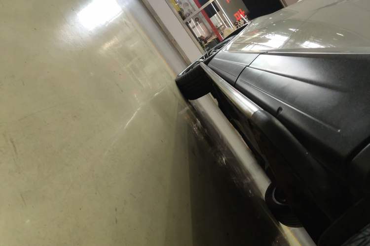 Used Volkswagen Tiguan 2015 2.0 TSI Automatic All-Wheel Drive Flagship Edition
