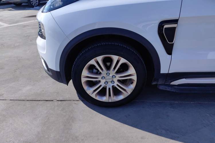 Used Lynk & Co 01 2017 2.0T Two-Wheel Drive Pro Edition
