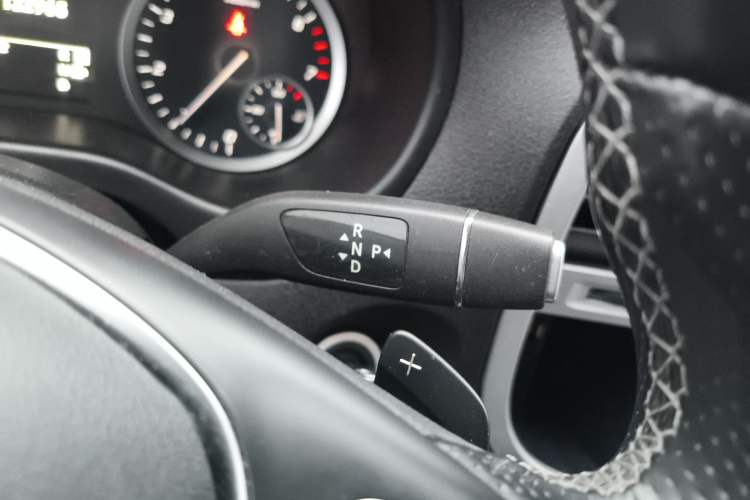 Used Mercedes-Benz Vito 2018 2.0T Business Version China VI Emission Standard